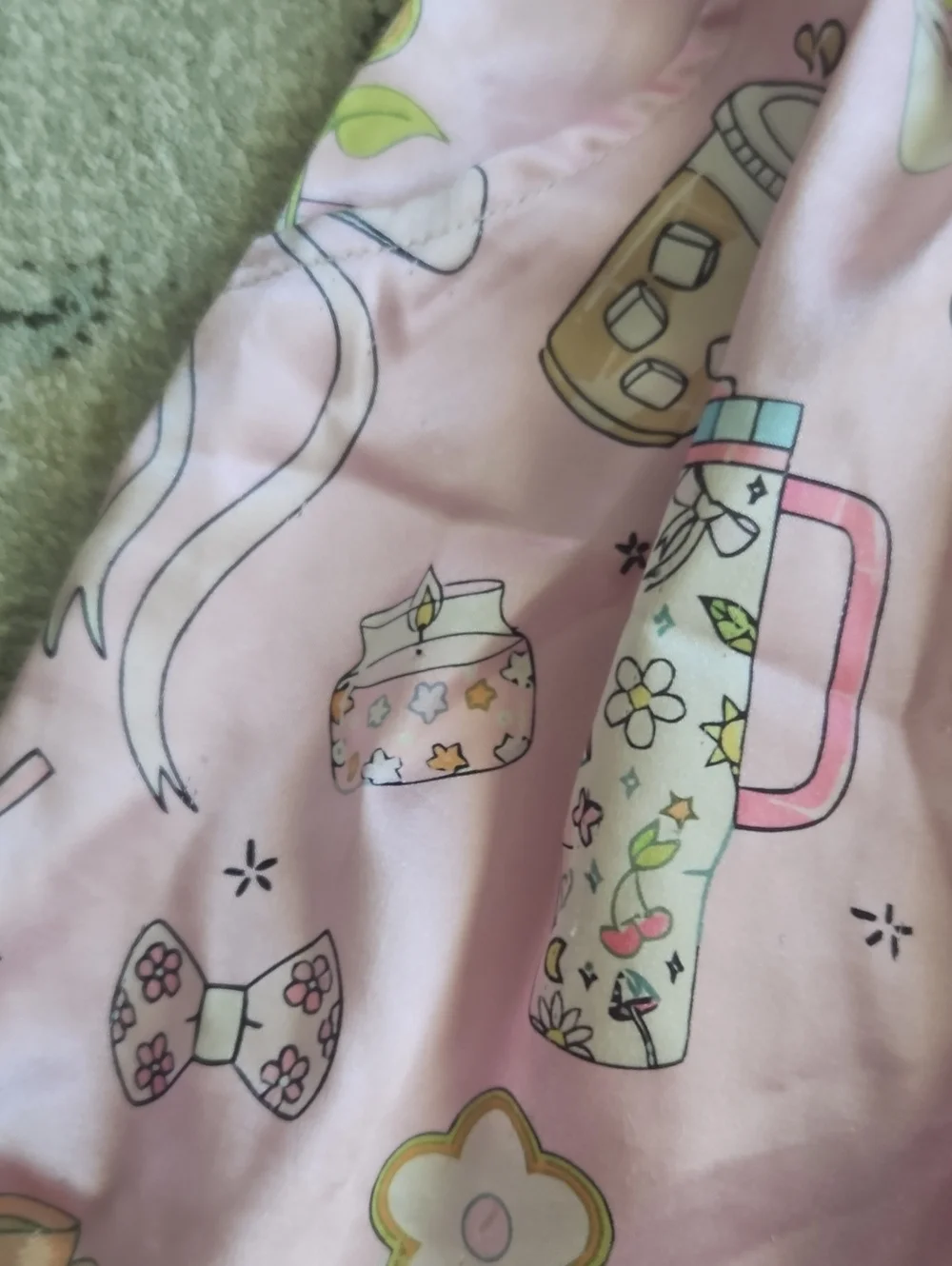 Tweensyle ⁹Pink Girls' Short Pajama Set - Cute Print